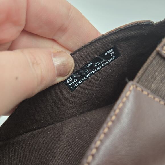 Clarks Shoes Mules Clogs Brown 9M Leather Slip On Comfort Career Casual - Picture 6 of 6